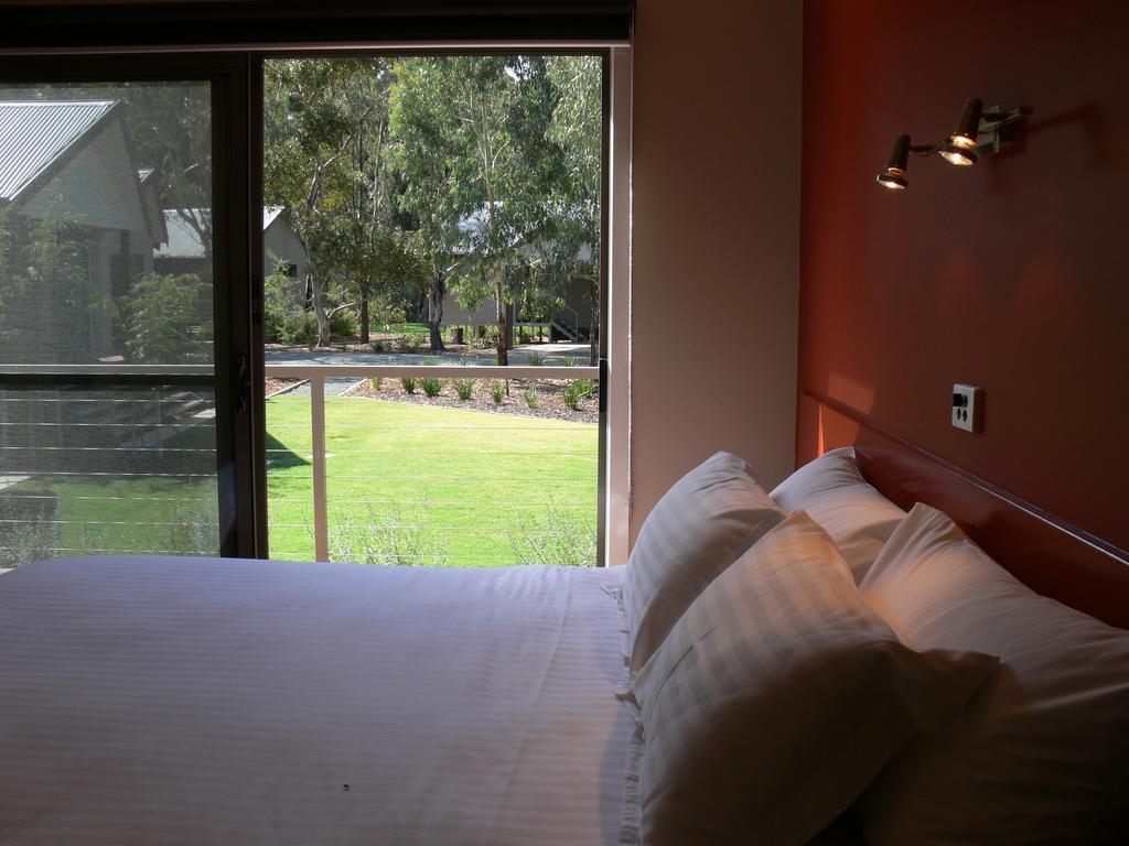 Riverspa Apartments Moama Exterior photo